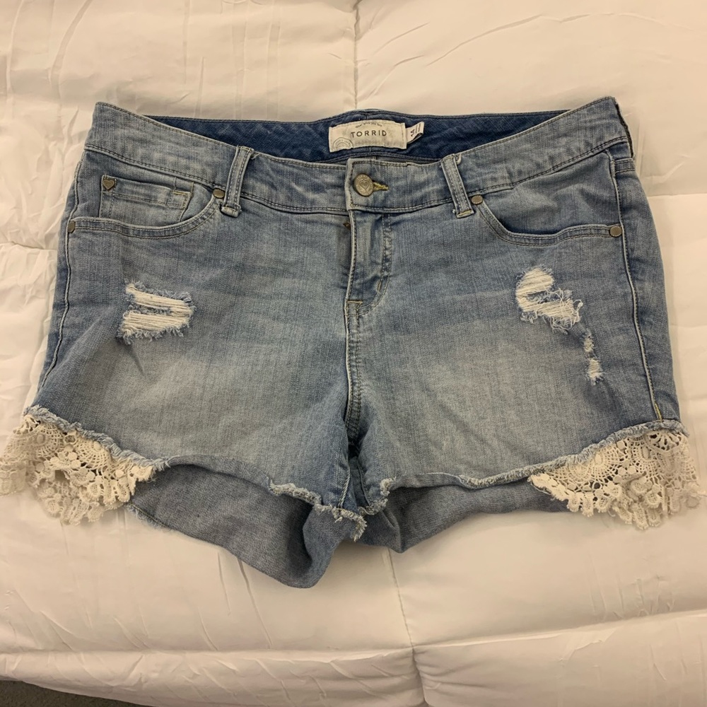 Torrid shorts size 14